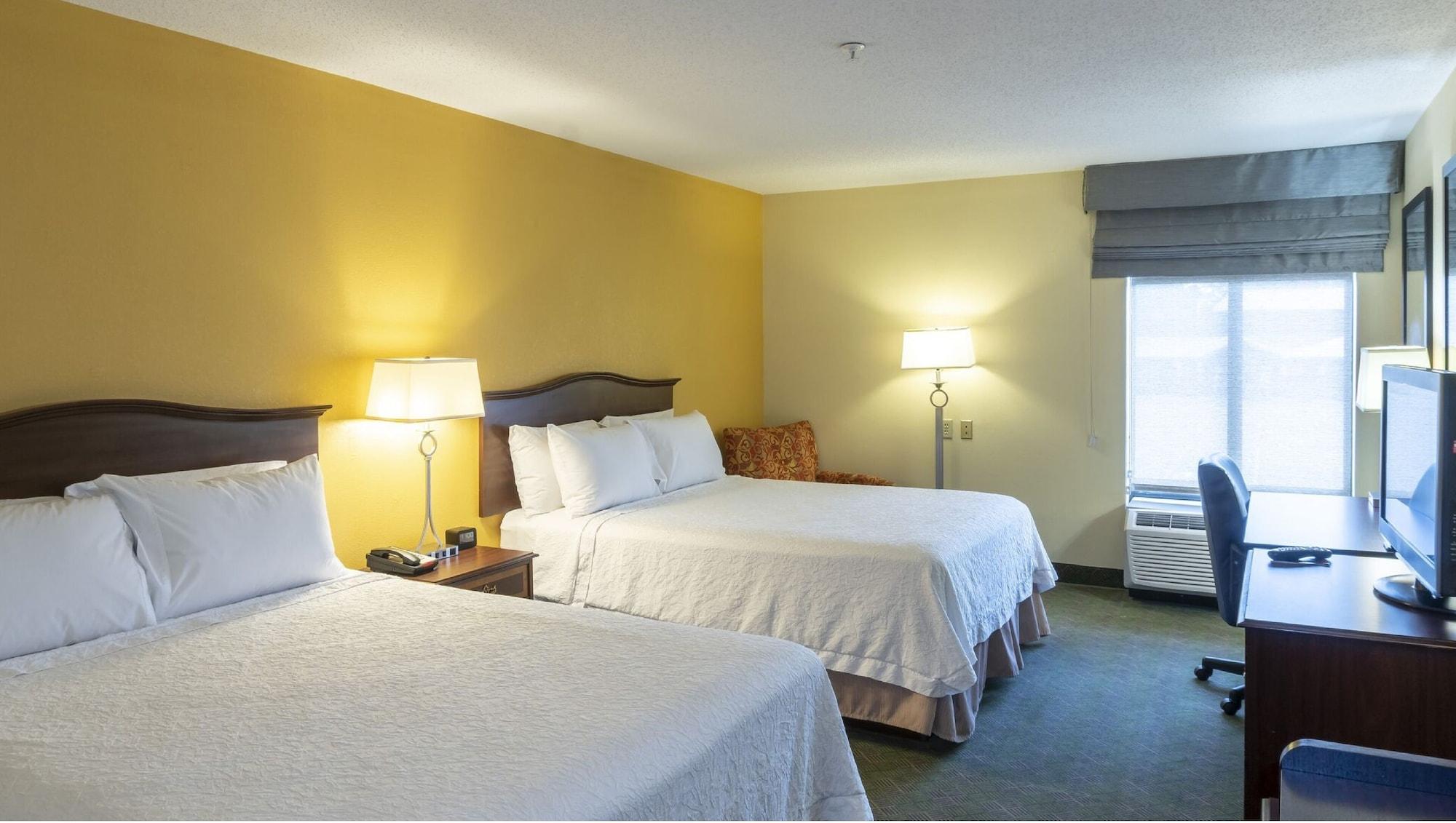 Hampton Inn New Philadelphia Dış mekan fotoğraf