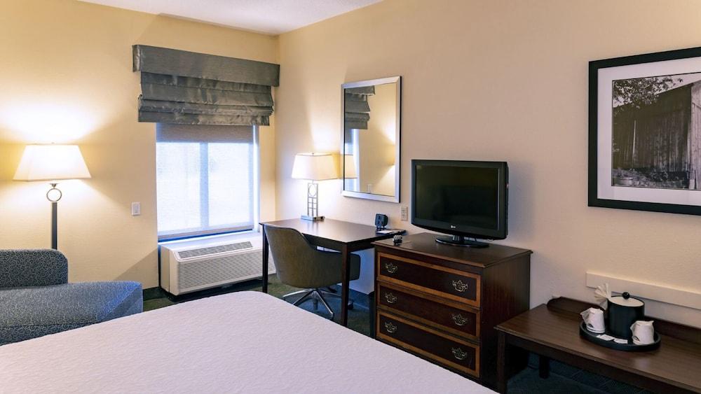 Hampton Inn New Philadelphia Dış mekan fotoğraf