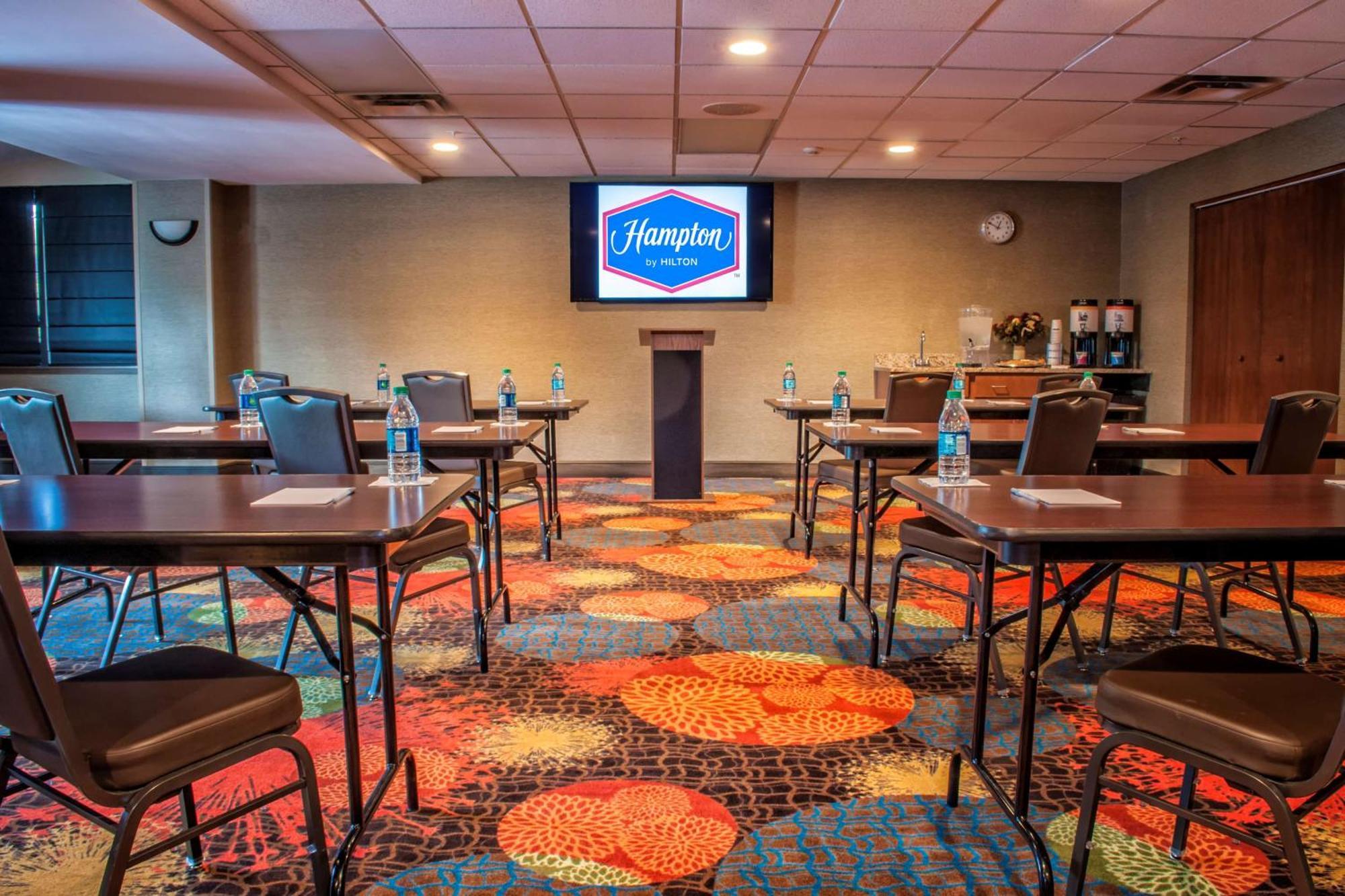 Hampton Inn New Philadelphia Dış mekan fotoğraf